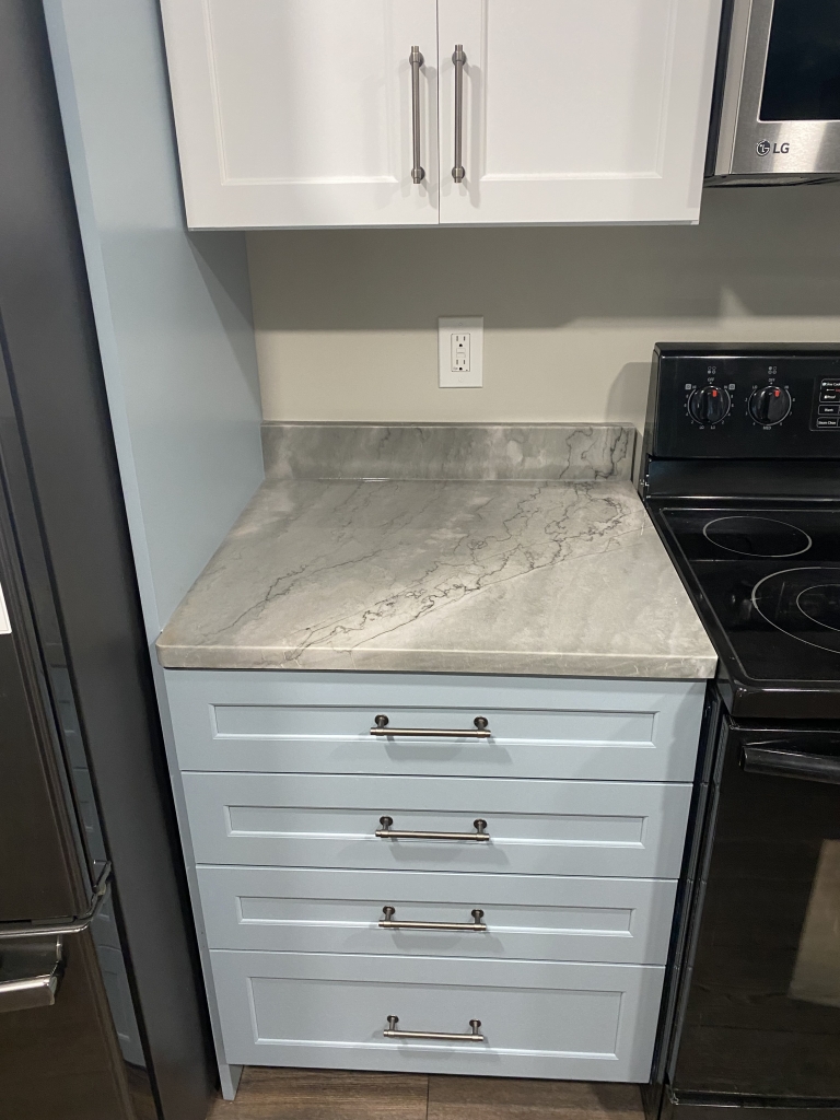 Sea Pearl Quartzite, 66 SF cpountertops